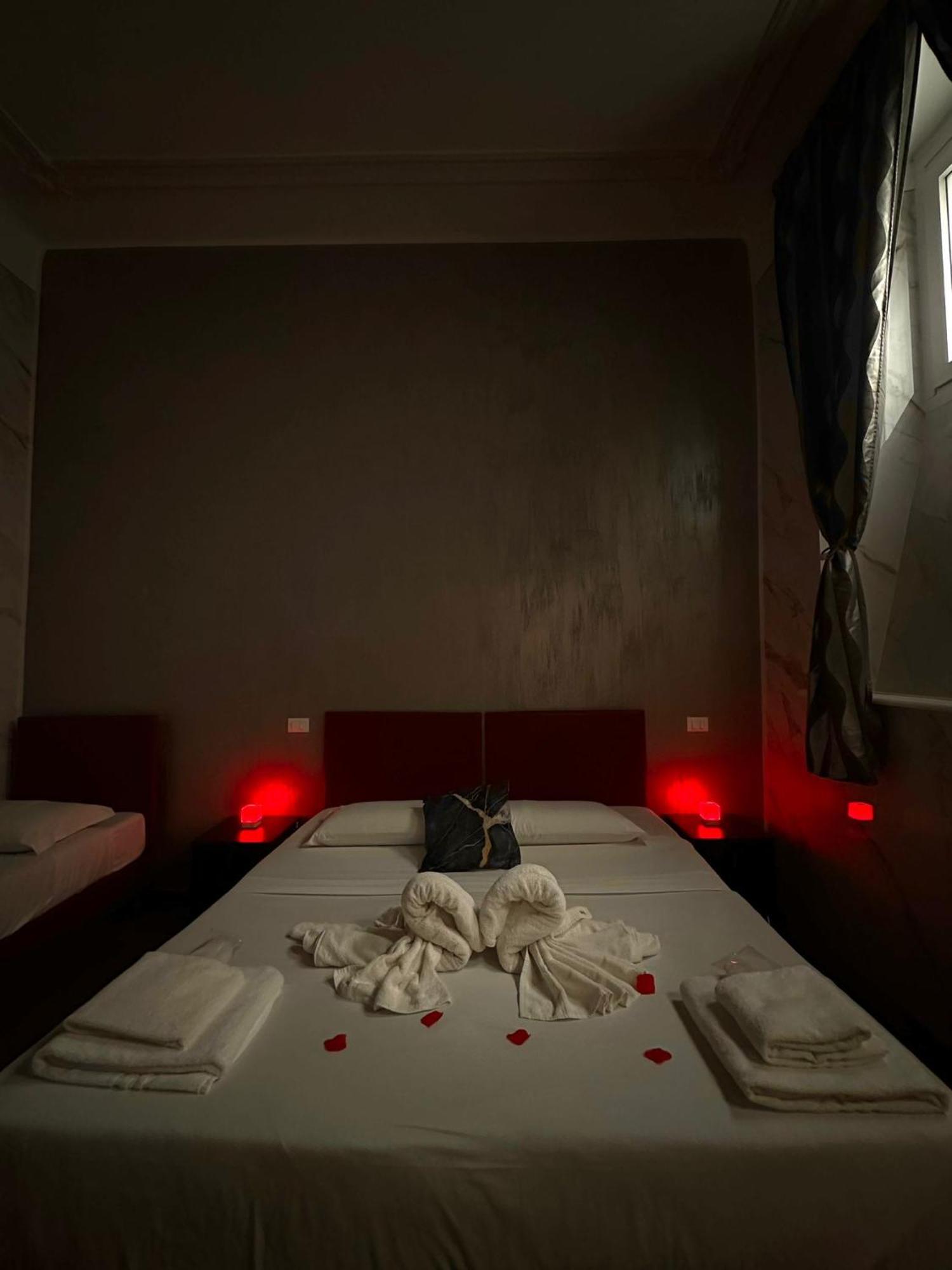 Triple Room,1756565884:JPEG