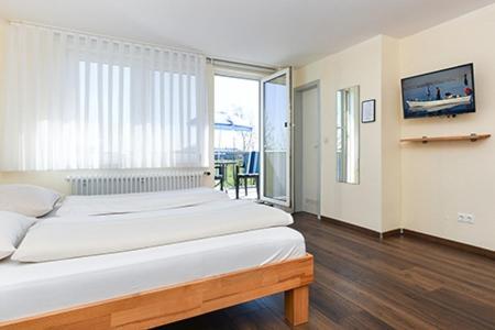 Doppelzimmer mit Balkon
