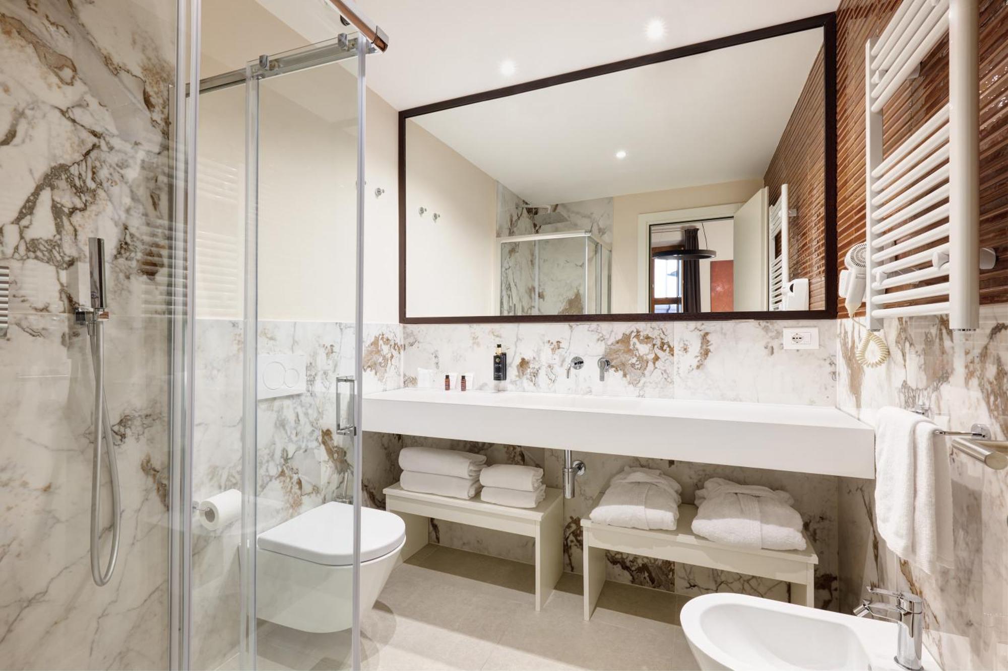 Suite (4 Erwachsene)