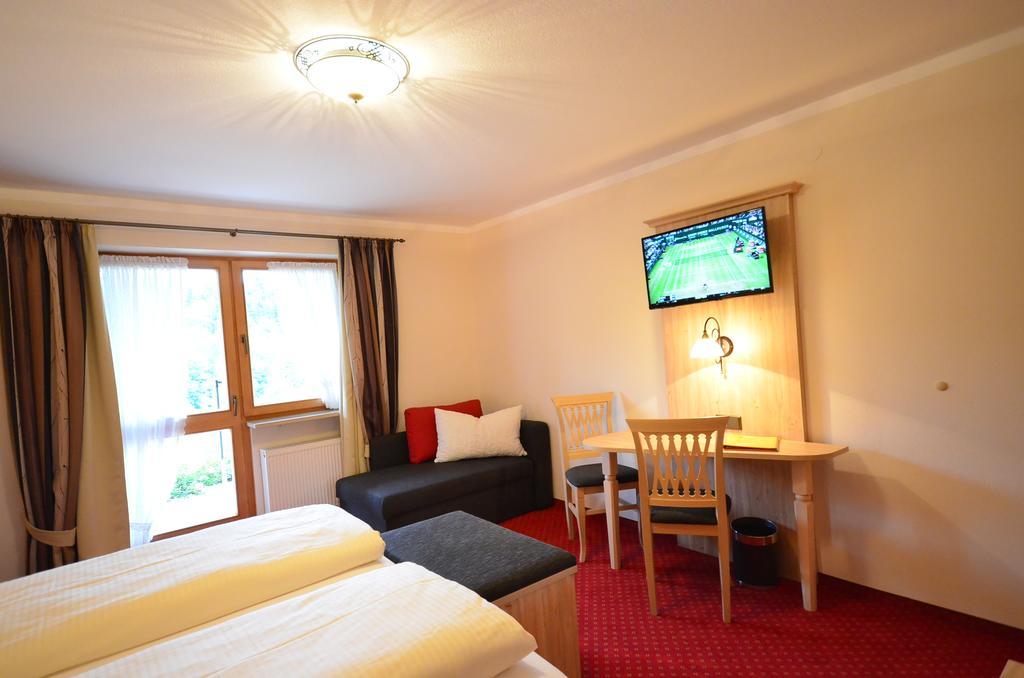 Double Room,190696306:JPEG