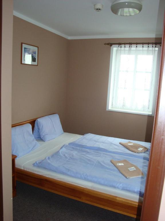 Double Room Shared Toilet,1580756101:JPEG