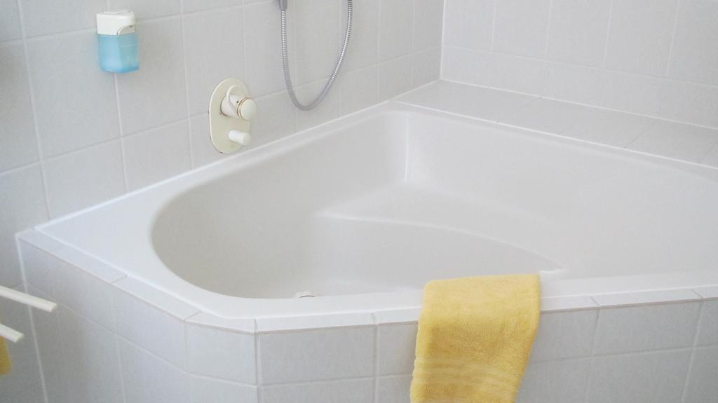 Single Room Shower,232018915:JPEG