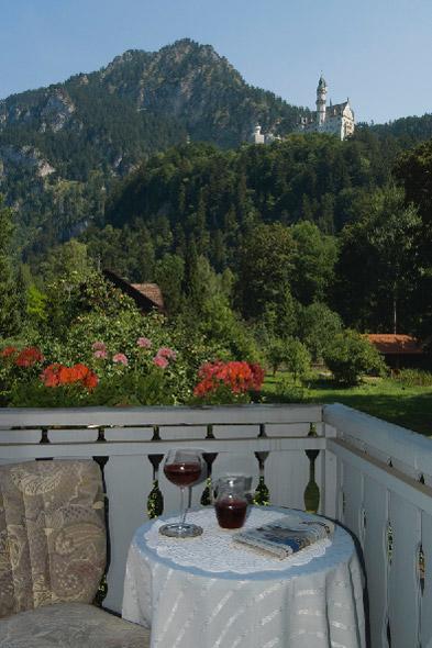 Suite im Dachgeschoss mit Balkon und Schlossblick