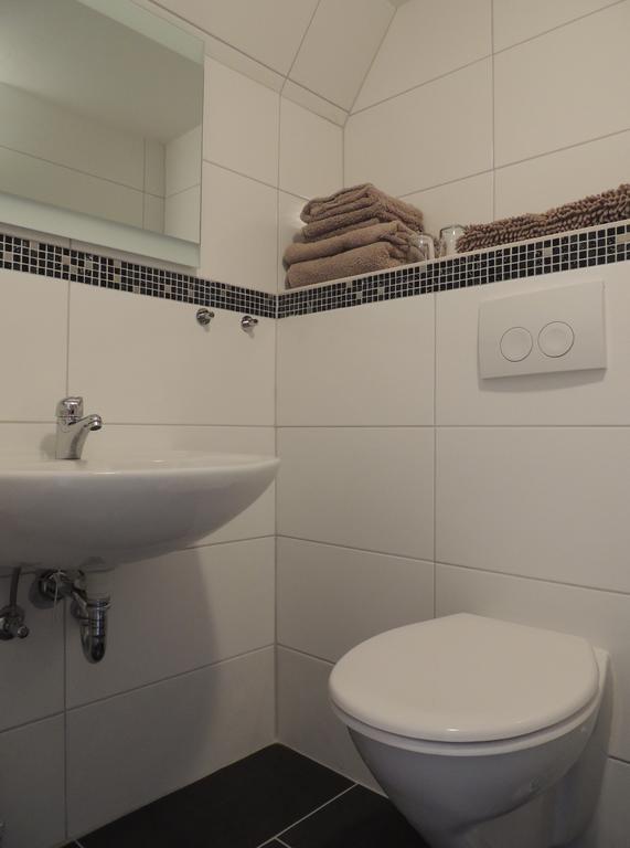 Double Room,329017891:JPEG