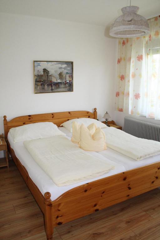 Doppelzimmer mit Balkon