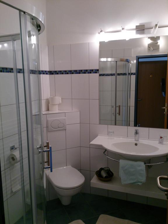 Double Room with Balcony,398268996:JPEG