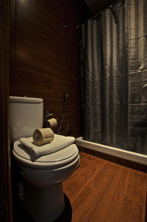 Standard Double Room,37451224:JPEG