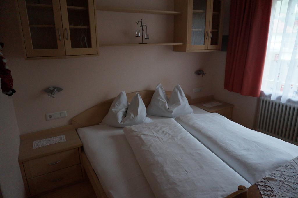 Budget Double Room,546004065:JPEG