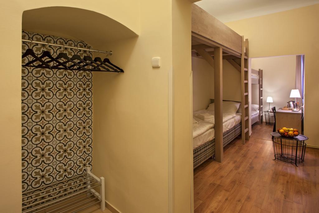 Sechsbettzimmer