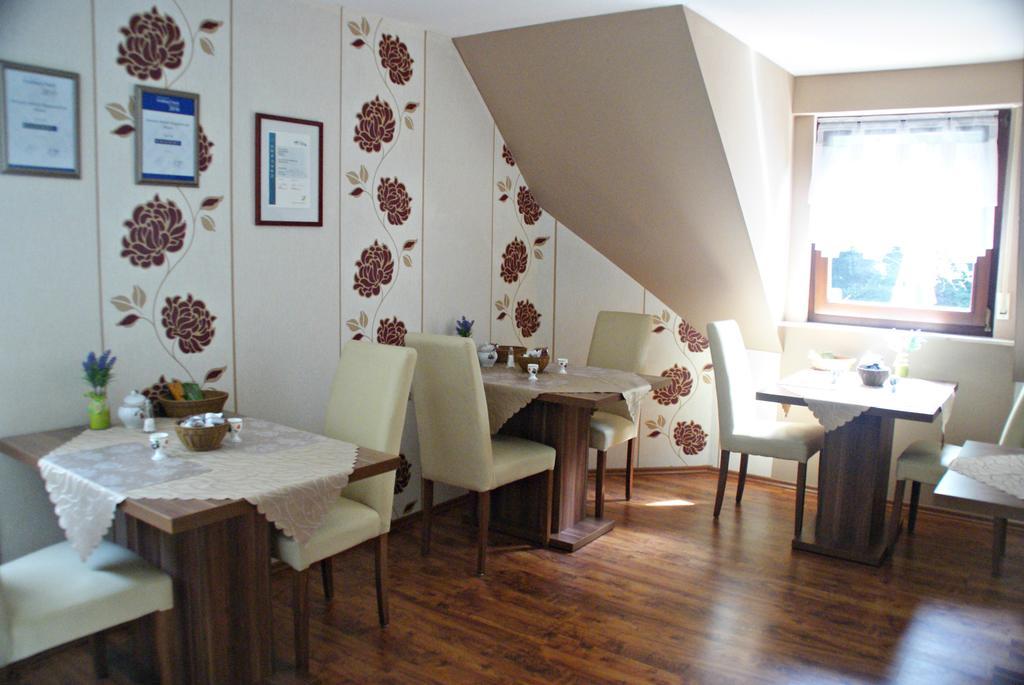 Doppelzimmer mit Terrasse