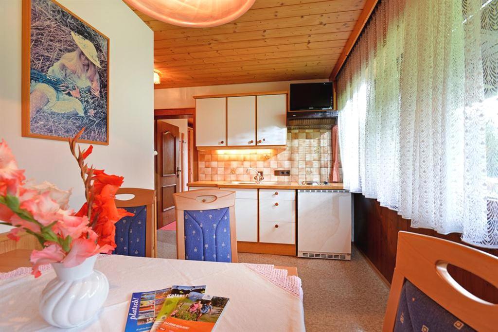 Two-Bedroom Apartment (4 Adults),665264166:JPEG