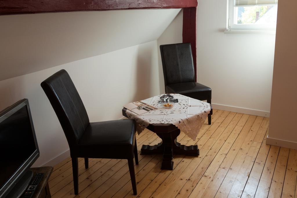 Standard Double Room,800180748:JPEG