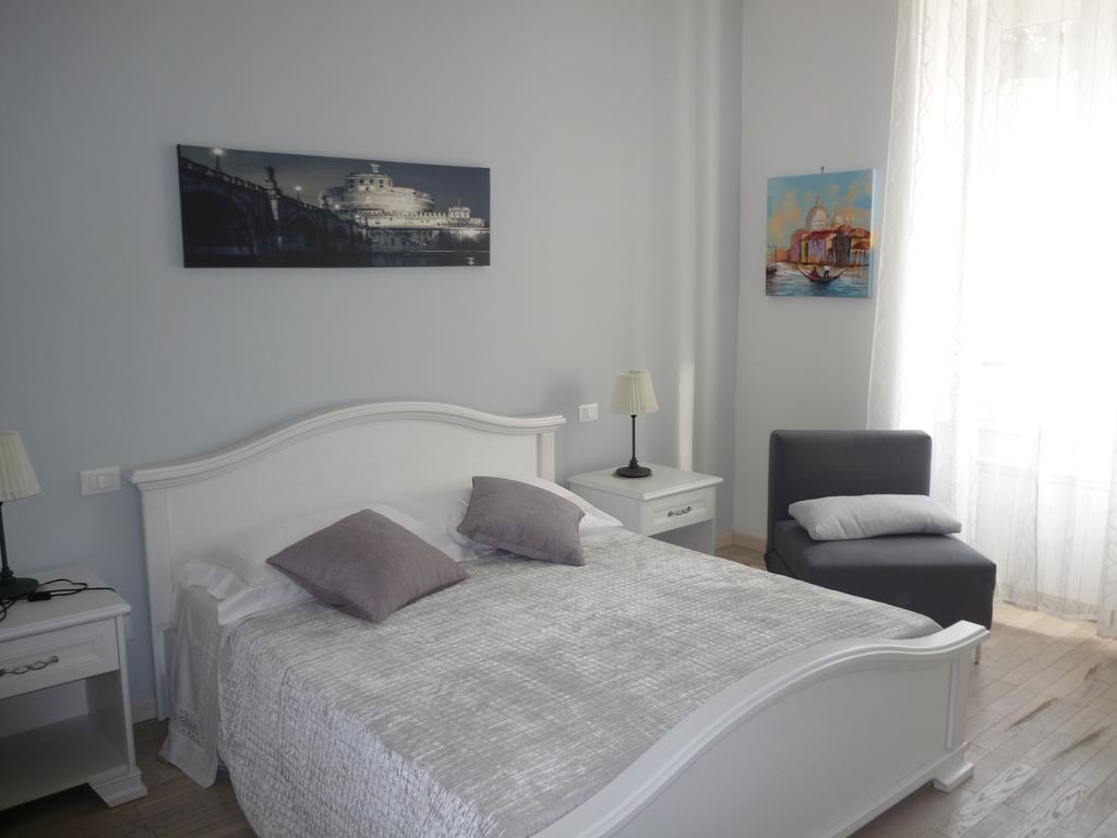 Deluxe Double or Twin Room with City View,445731015:JPEG