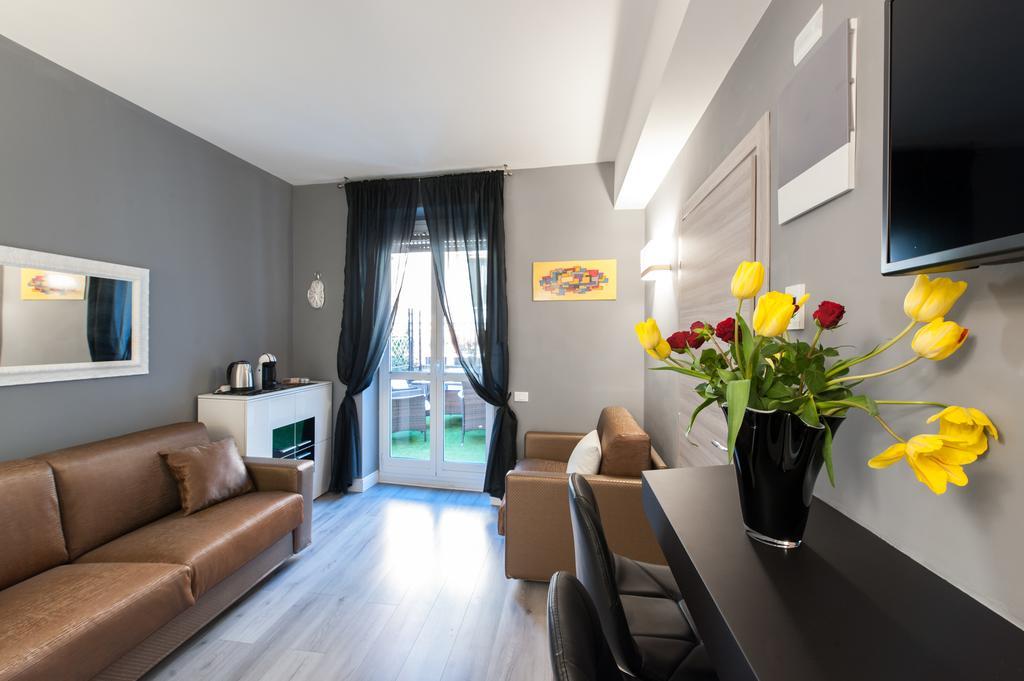 Familiensuite mit Balkon