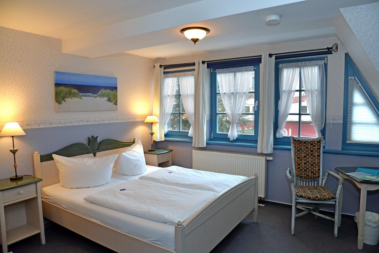 Double Room,544530459:JPEG