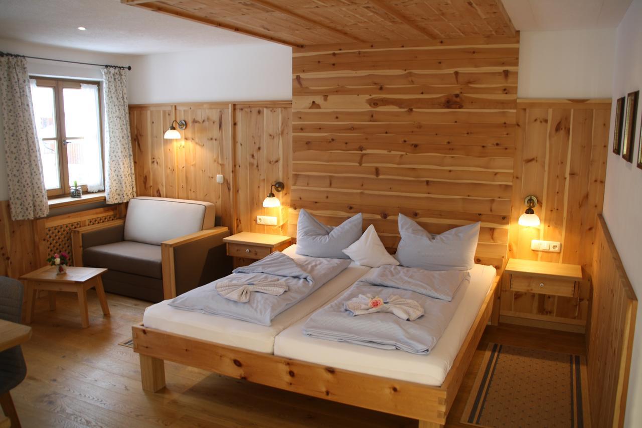 Deluxe Doppelzimmer mit Zustellbett