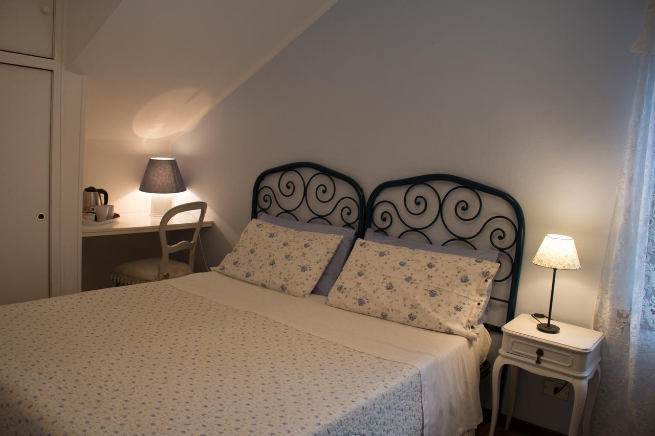 Economy Double Room,631077549:JPEG