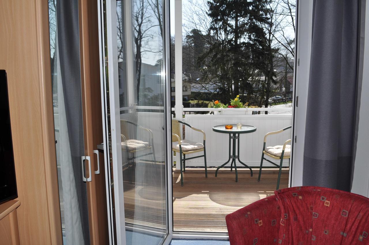 Doppelzimmer mit Balkon