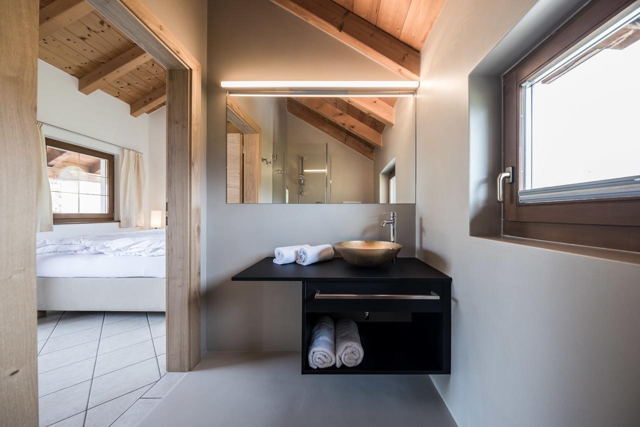 Apartment mit Balkon