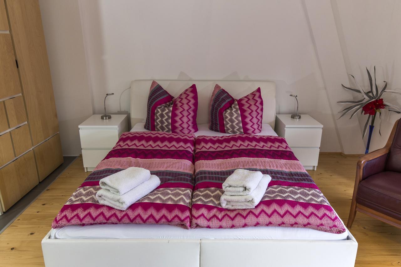 Double Room,651918003:JPEG