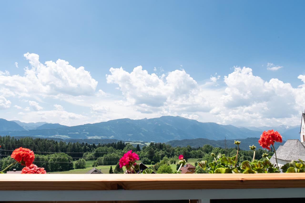 Doppelzimmer mit Balkon