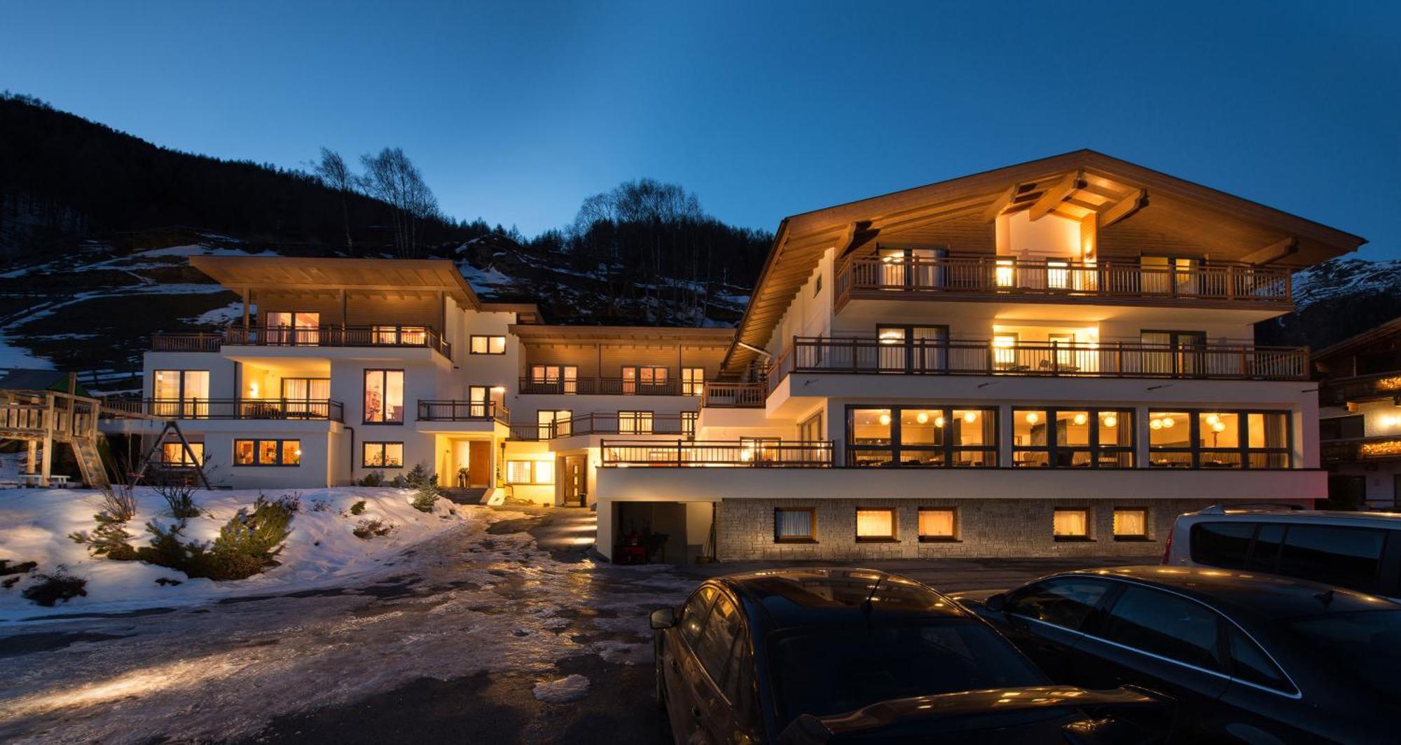 Doppelzimmer mit Balkon