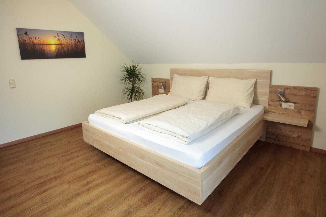 Doppelzimmer mit Balkon