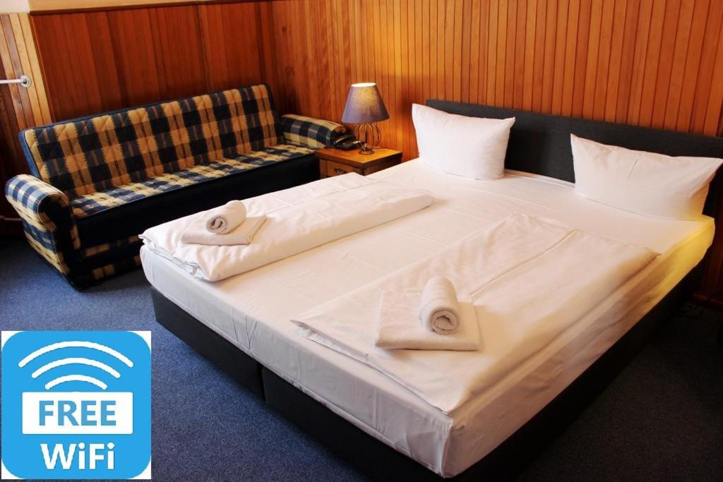 Double Room,768793729:JPEG