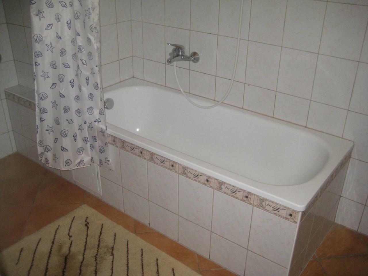 Double Room with Private Bathroom,779659161:JPEG