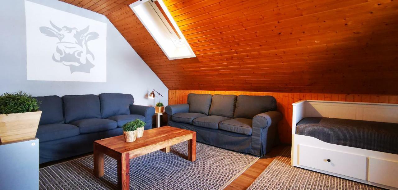 Standard Two-Bedroom Apartment,780269388:JPEG