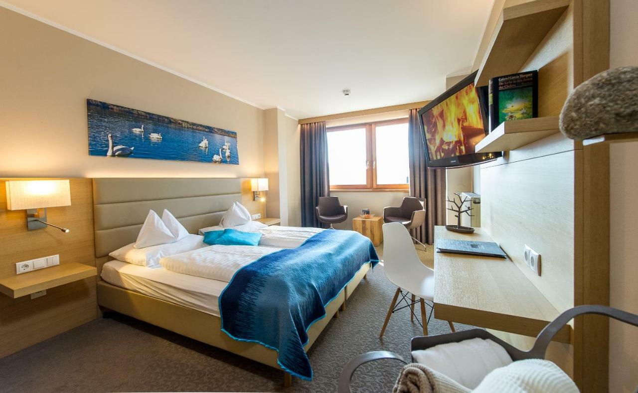 Doppelzimmer mit Seeblick