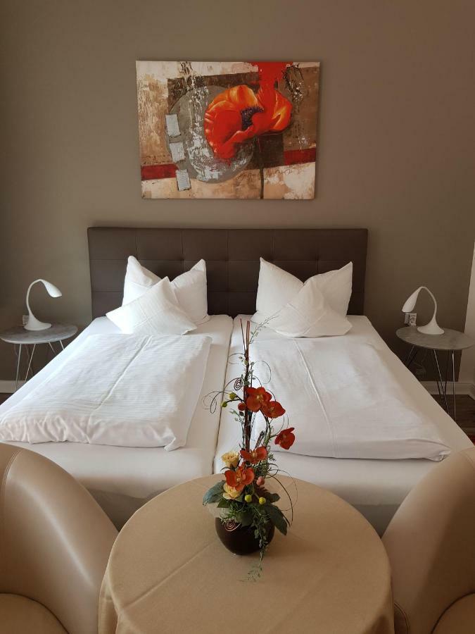 Double Room with Balcony,847279400:JPEG