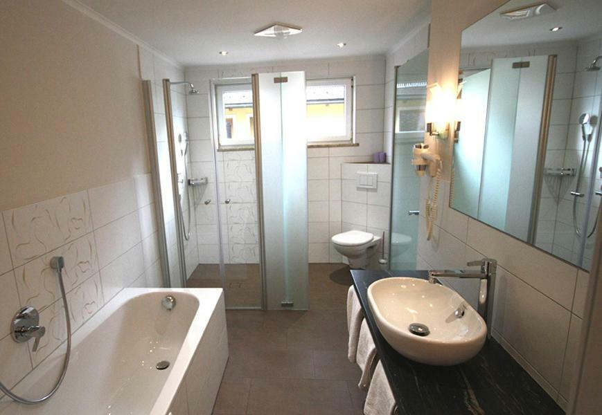 Deluxe Doppelzimmer mit Bad