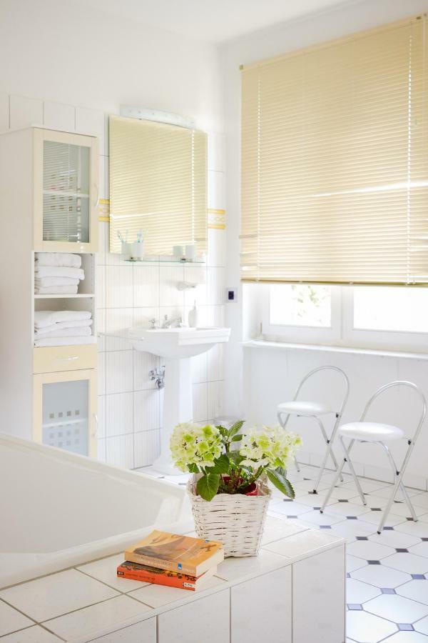 Double Room,858415466:JPEG