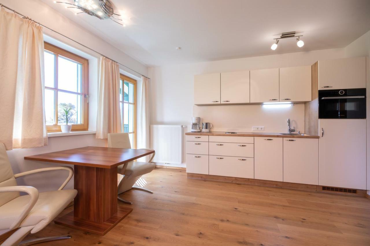 Apartment,867523262:JPEG