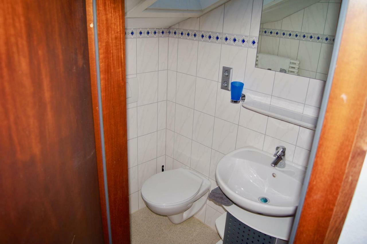 Budget Double Room,955896226:JPEG