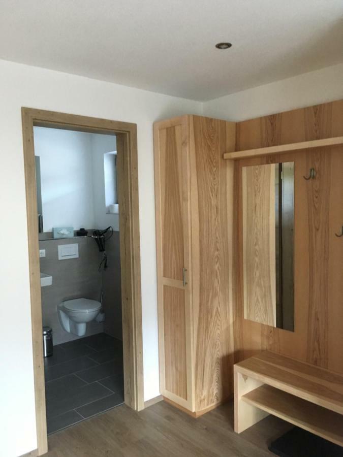 Large Double Room,886043035:JPEG