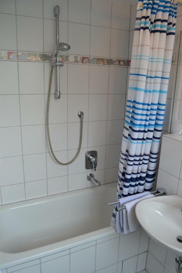 Dreibettzimmer