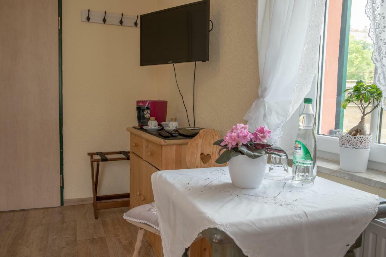 Doppelzimmer mit Seeblick