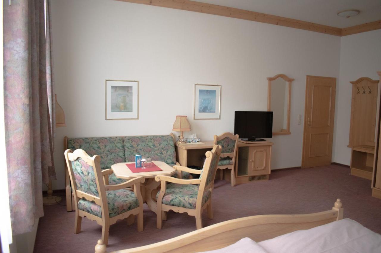 Double Room,992262964:JPEG