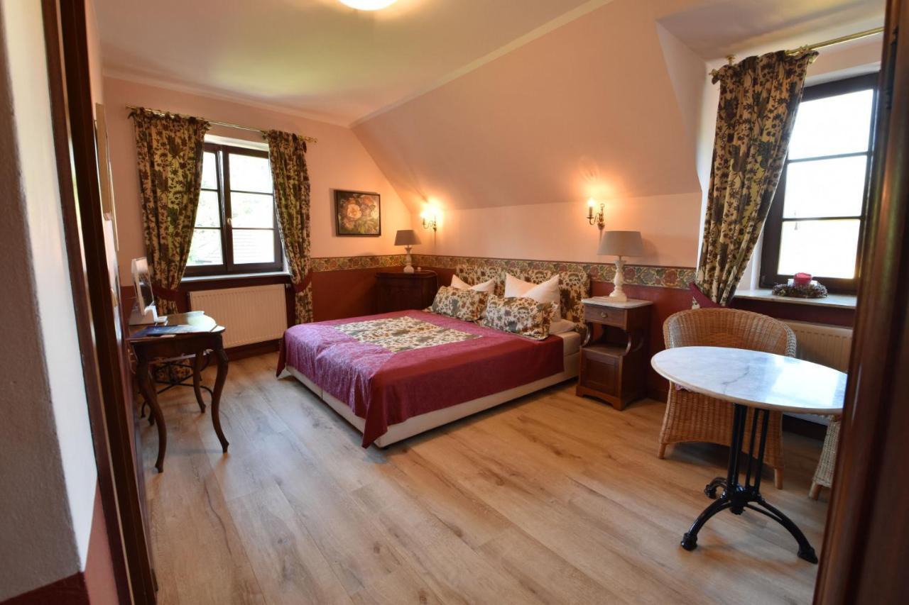 Double Room,992706088:JPEG