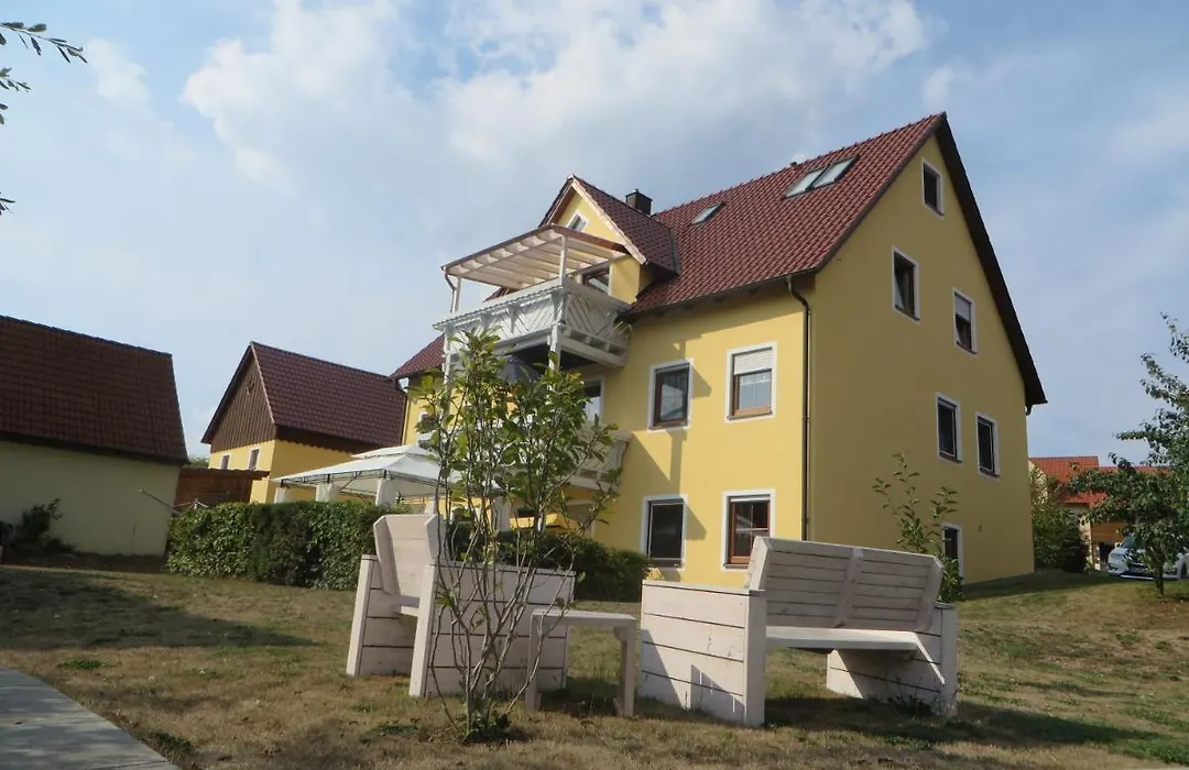 Pension-Gästehaus Küblböck-1