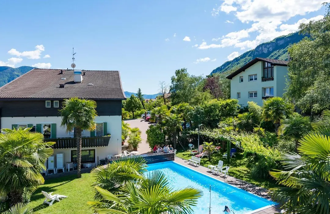 Hotel Pension Rechtenthal-1