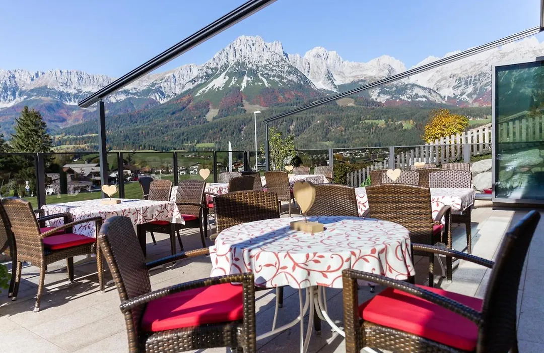 Cafe-Restaurant Bettina-1