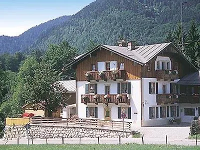Pension Villa Lockstein-1