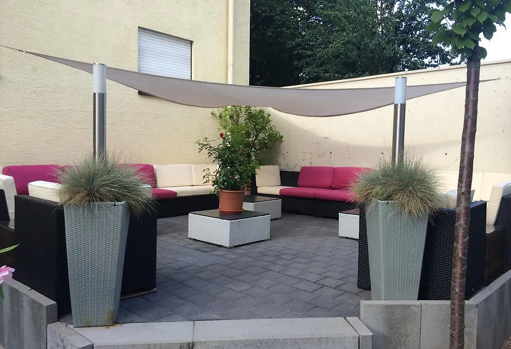 Hotel Zum Rosengarten-1