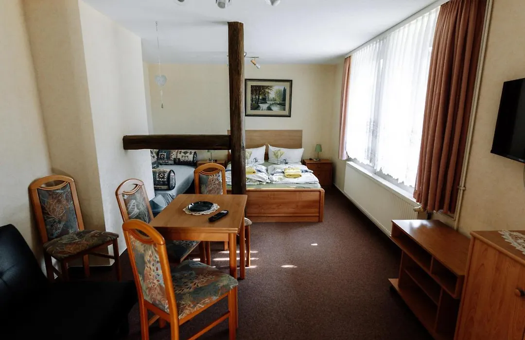 Pension Kristall-1