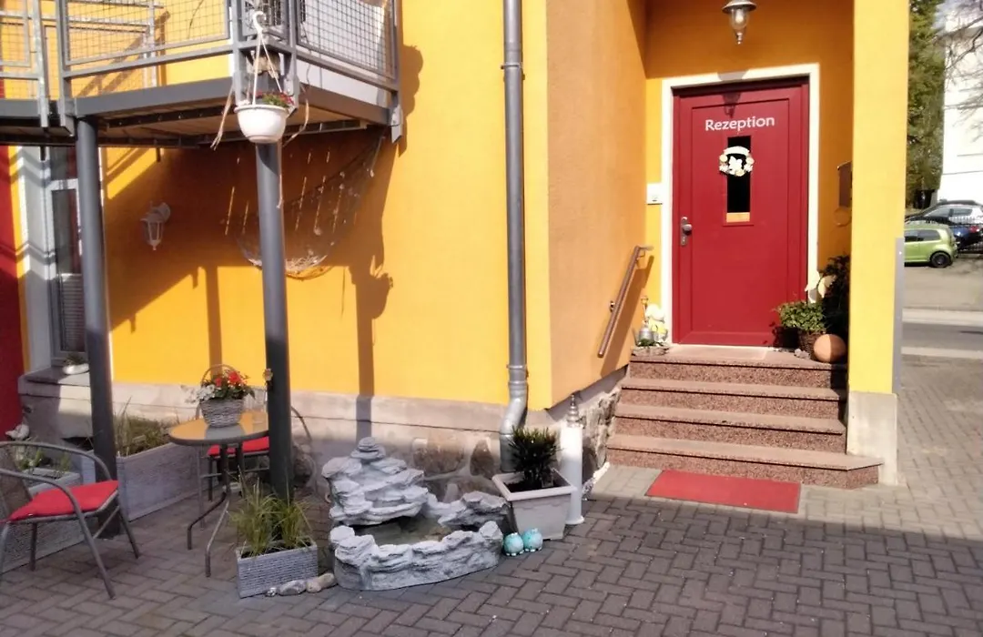 Hotel am Weinbergschloss-1
