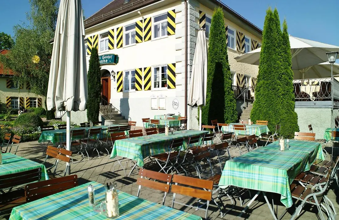 Schloss-Gasthof Sonne-1