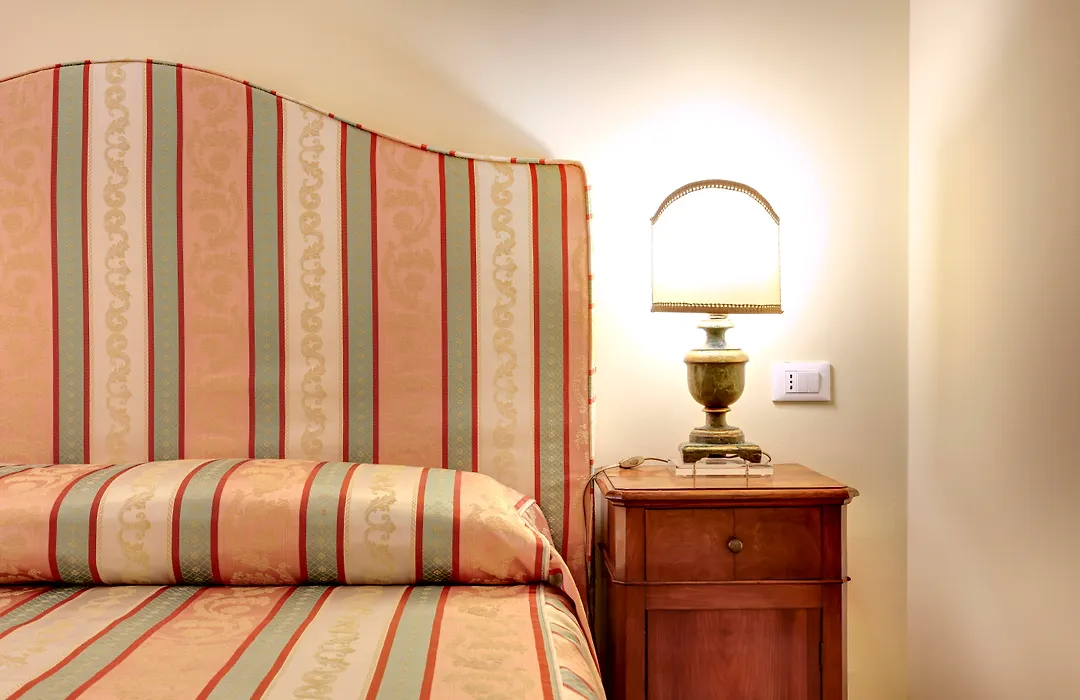 Palazzo Schiavoni Residenza D'Epoca & Suite-Apartments-1